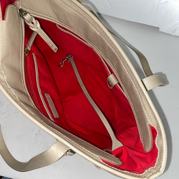 Dooney and Bourke logo lock tote handbag - Picture 10 of 13